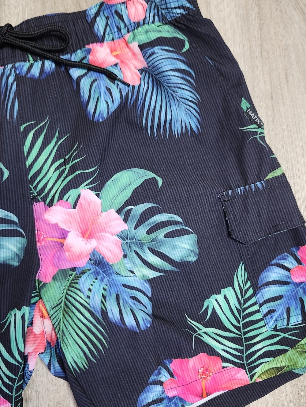 Matix Board Shorts Mens Medium Swim Trunks Unlined Pockets Beach Surf 7" Inseam - Picture 2 of 6